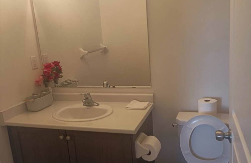 Vaughan Hotel | HomeSweetHome Suites