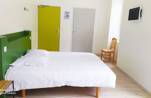 Saint-Martin-de-Valamas Hotel | Le Payanké Ardéchois