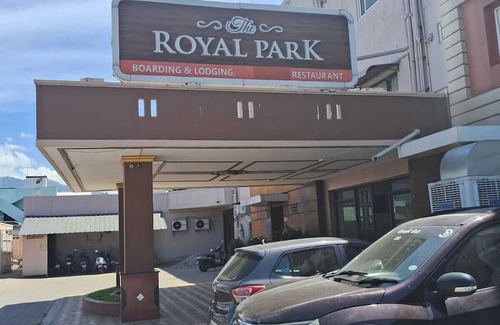 Palani Hotel | THE ROYAL PARK