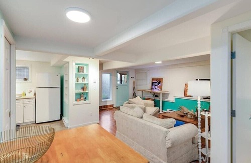 Youbou Cottage | Arbutus Cottage