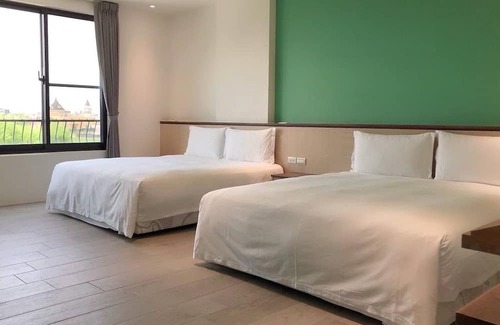 Wujie Bed & Breakfast | Aqua rooftop