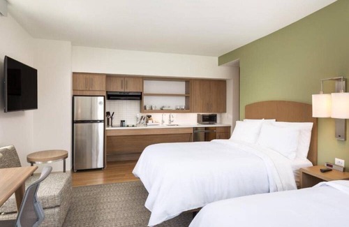 Civic Center House | Unwind at our hotel in Denver, CO