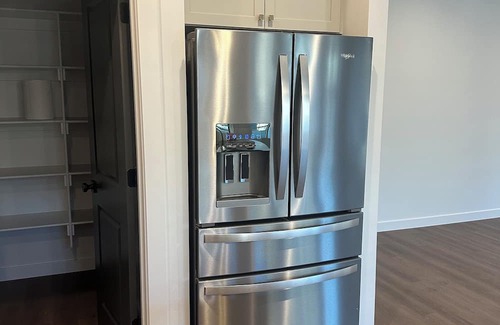 Mountain Green House | Charming 3-bedroom house located in Mountain Green with WiFi and AC