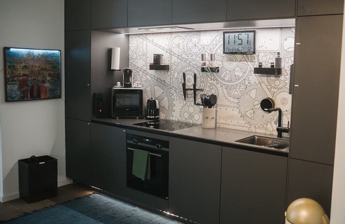 Innenstadt Apartment | The Big City Life