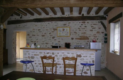 Arnouville-les-Mantes Cottage | Gite Arnouville-lès-Mantes, 3 bedrooms, 4 persons