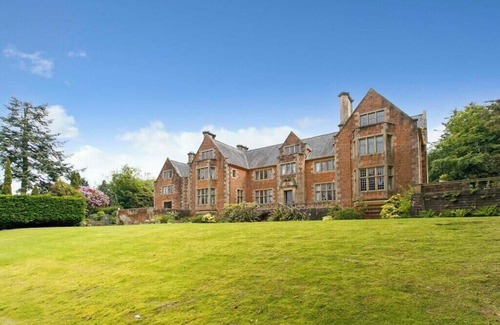 West Kilbride House | Penthouse Apartment in Coastal Manor House