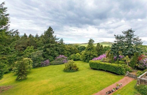 West Kilbride House | Penthouse Apartment in Coastal Manor House