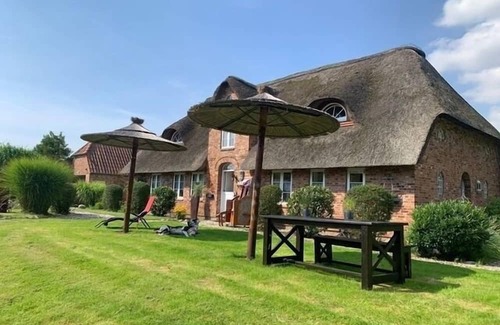 Neugalmsbull Apartment | Vacation apartment/apartment for 3 guests with 75m² in Galmsbüll (270450)