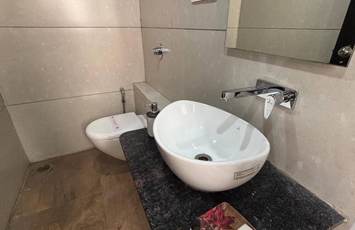 Satara Hotel | Sunny Executive Satara