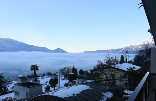 Orselina Apartment | Large apartment on the 1st floor for 1-2 persons.