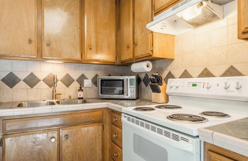 Mammoth Lakes Condo | #596 New Sierra Park Villas Studio W/Spa