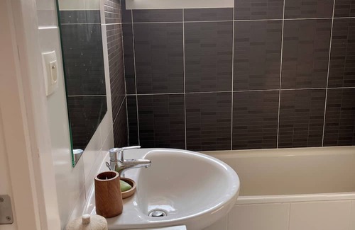Hendaye Apartment | Cosy downtown apartment