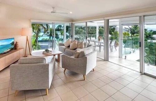 Hamilton Island Apartment | Oasis 28, Oasis 28 on Hamilton Island