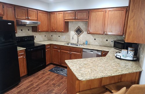 Roanoke House | Charming 3-bedroom, 2 bathroom house in downtown Roanoke.