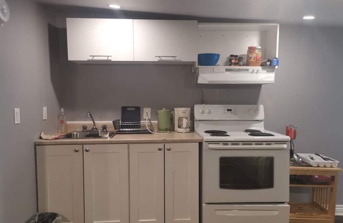 Ottawa Division Apartment | Unique downtown loft