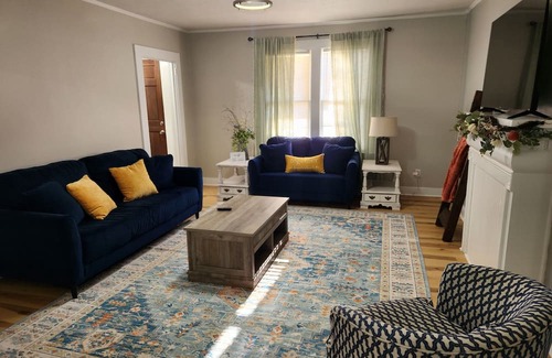 Moultrie House | Charming 3-bedroom house in historic southwest Georgia!