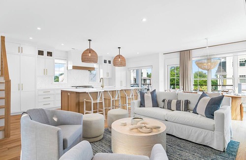 Fairfield House | Charming 4-bedroom Beach House in Fairfield, CT