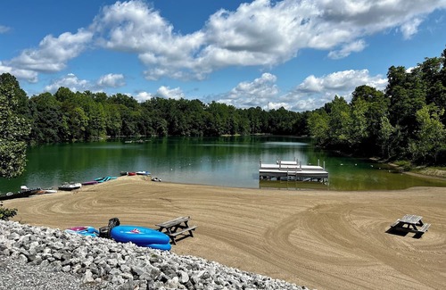Jasper House | Cozy Camper at Rockwater Campground with all the amenities the campground offers