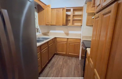 Longwood House | 3-bedroom 2-bathroom house with central AC, huge yard, WIFi, and laundry room.