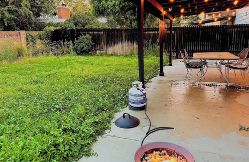 Pueblo House | S♥️C🔵 Vivienda- SouthernCO Home nCharming 3 bedroom home in amazing Pueblo