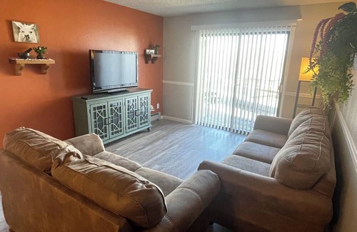 Grand Junction Condo | Charming 2-bedroom condo in fabulous Grand Junction with WiFi, fitness room