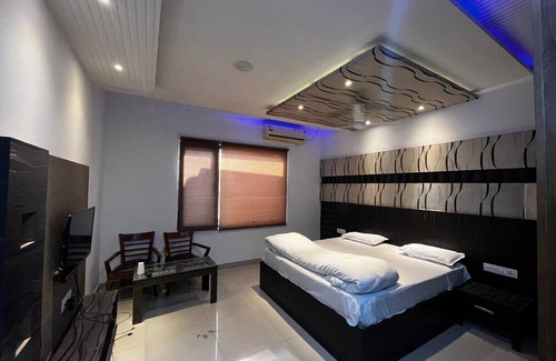 Nangal Hotel | Hotel Alitus Nangal