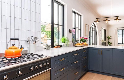Claremont House | Elegant Modern 4-Bedroom Home