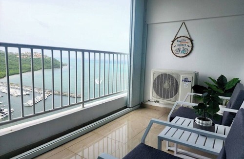 Sardinera House | Stunning Dos Marina Ocean View!