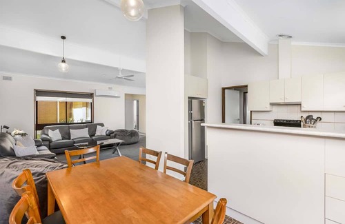 Mildura House | Mildura Family Home with Free WiFi
