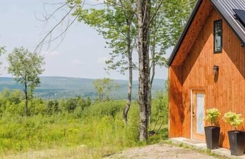 Liberty House | The Anthracite at Crie Hill - A Luxury Off-Grid Retreat
