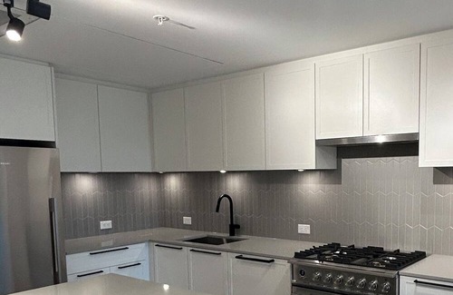 Boundary Bay Apartment | Brand new apartment by the beach