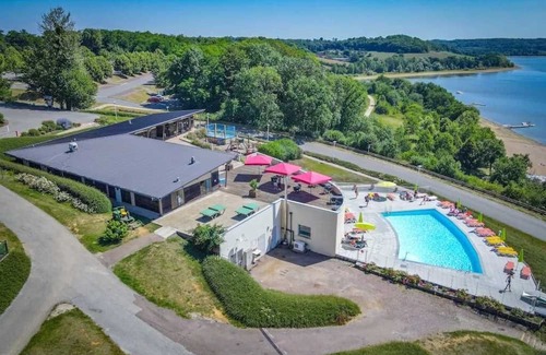 Peigney House | Camping 5 étoiles - Piscine - ccaaabg