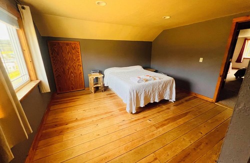 Nemo House | Charming 3-bedroom House with WiFi in Serene Nemo