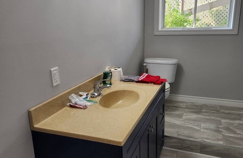 Shippagan Apartment | Appartement de la rive (bottom)