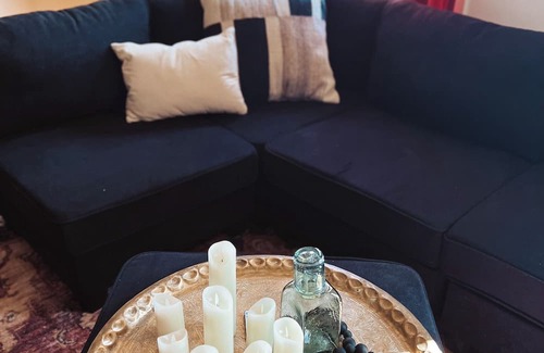 Council Grove Apartment | Romance Meets Historic Flint Hills Downtown Loft