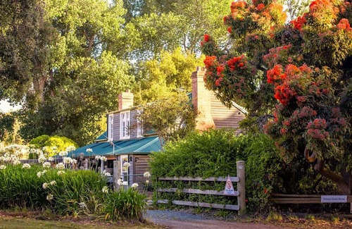 South Bruny House | Ventnor Guest House ~enchanting Cottage!
