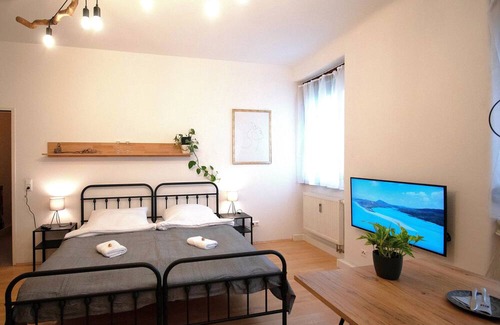 Graz City Centre Apartment | Augarten Apartment für Zwei im Grazer Stadtzentrum. Direkt am Park und Freibad