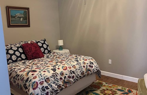 Nortonville House | Brown’s cozy bungalow with AC in charming Nortonville