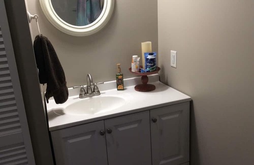 Nortonville House | Brown’s cozy bungalow with AC in charming Nortonville