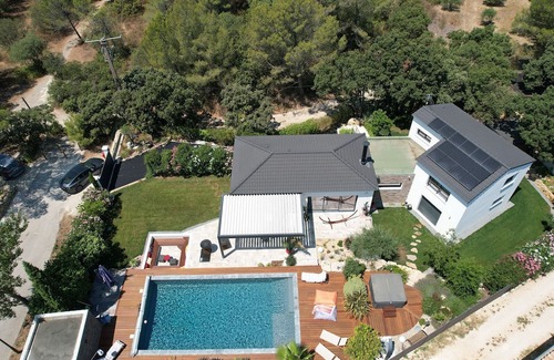 Cornillon-Confoux House | Villa Cornillon-Confoux, 3 bedrooms, 6 persons