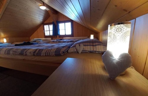 Eriz Apartment | Holiday house Eriz for 3 - 6 persons with 2 bedrooms - Holiday house