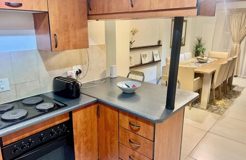 Centurion House | Penthouse delightful in Centurion with WiFi