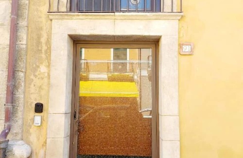 Milazzo Apartment | Apartment 'Casa Valeria' with Wi-Fi and Air Conditioning