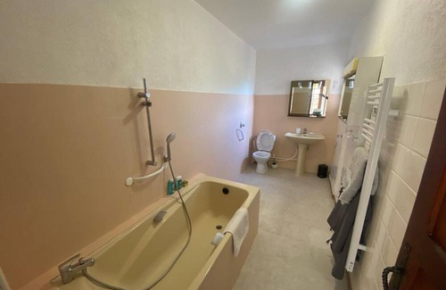 Le Revest-les-Eaux House | Maison Indépendante