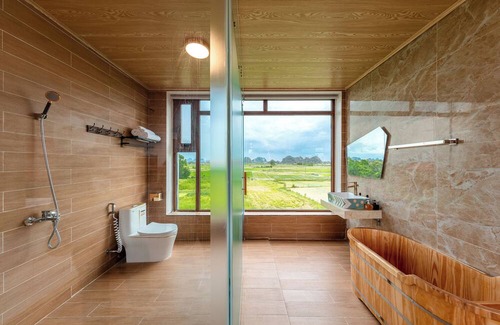 Ninh Binh House | Trang An Ao Dai Homestay - Double room with field view and bathtub - Hoa Lu room