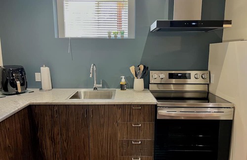 Prince George House | Inclusively Home - Buckhorn Suite