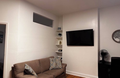 Clinton Hill Apartment | Relax in Brooklyn & Outdoor Space