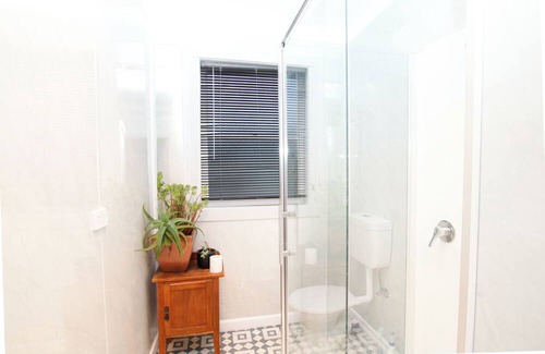 Warrnambool House | Goose Gully - Central Warrnambool Home