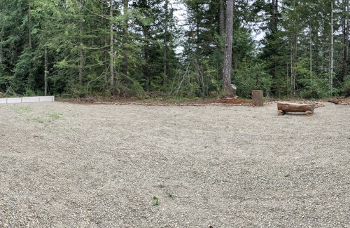 West Hills RV Rental | Marvelous camp near Rocky Brook Falls - Brook