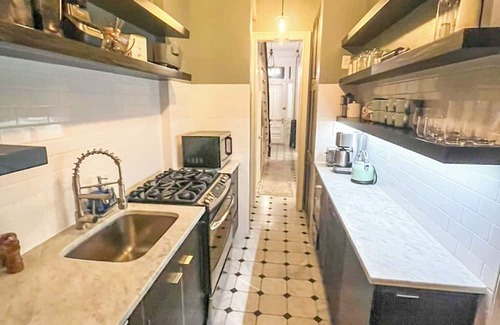 Boerum Hill House | Stunning 5-bedroom Boerum Hill House, with Rose Garden Terrace and X-Large Deck